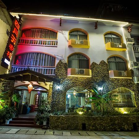 Zhangjiajie April Hostel Exterior photo